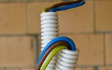 Пластиковые гофрированные трубы для электриков