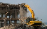 Демонтаж зданий и сооружений: безопасность, технологии и этапы работ